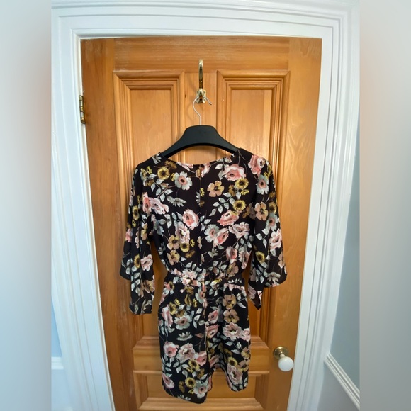 Cupcakes & cashmere floral romper - Picture 4 of 6